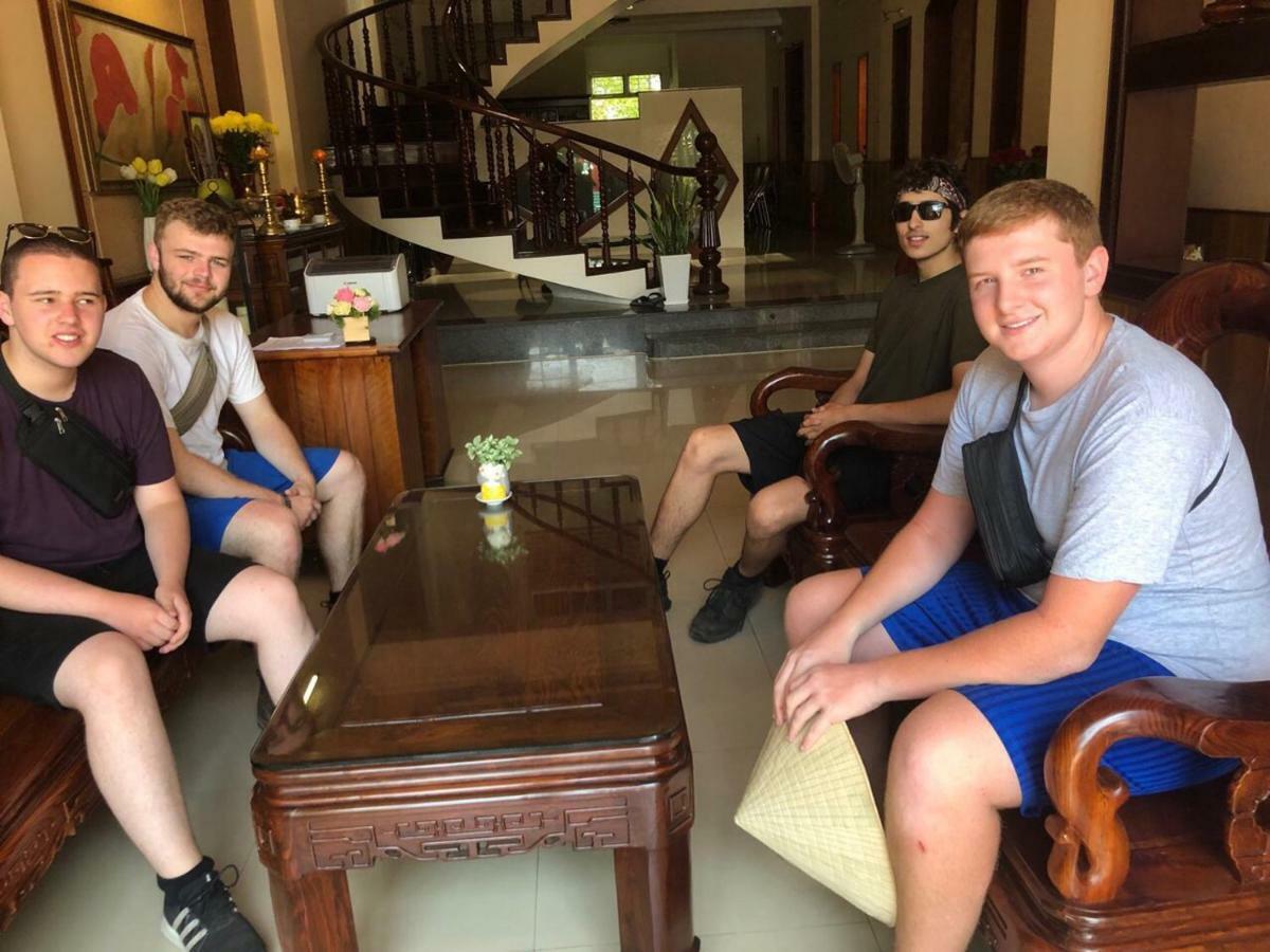 Three Palms Homestay هوي ان المظهر الخارجي الصورة